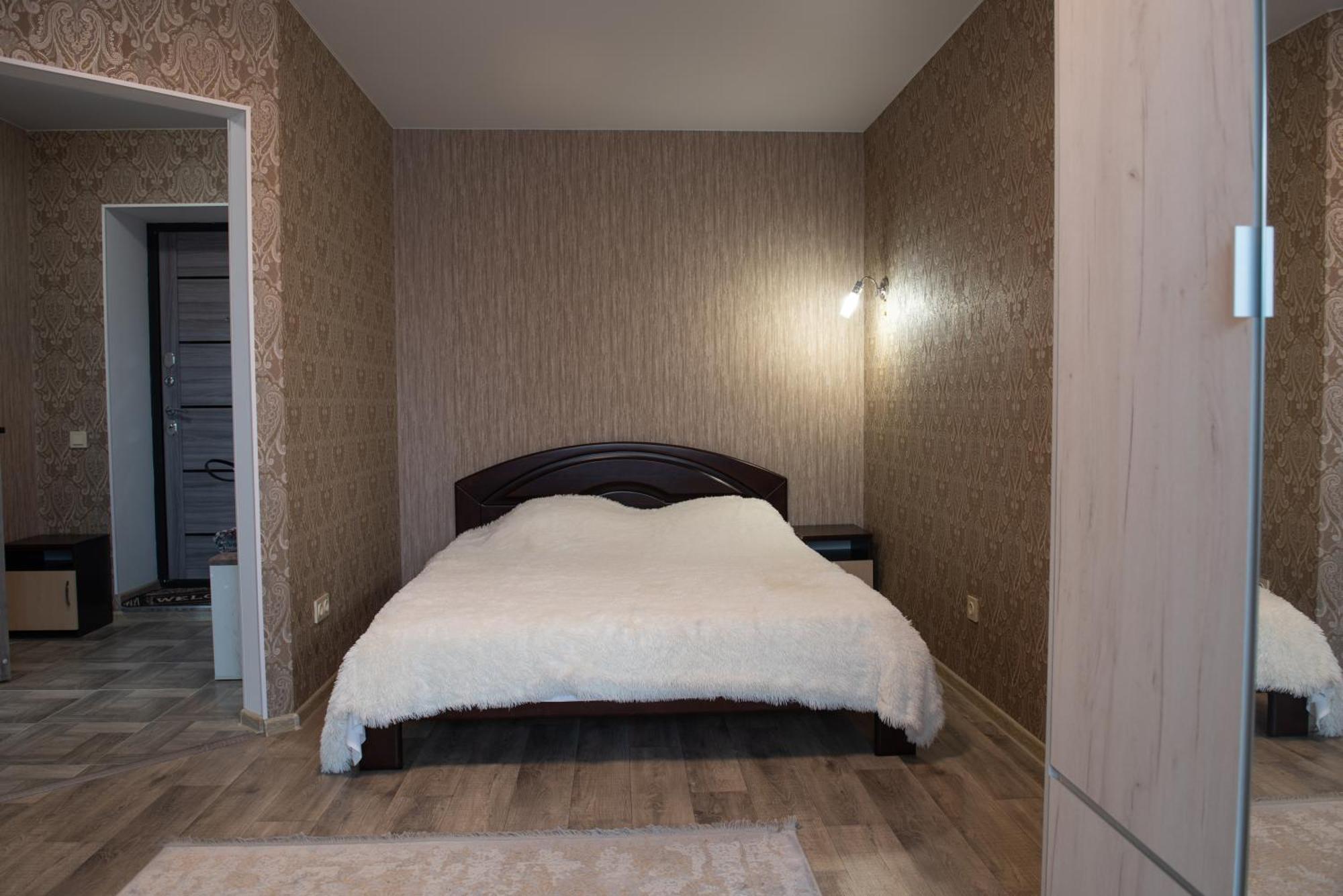 Apartmán Академіка Корольова 20 1 Čerkasy Exteriér fotografie